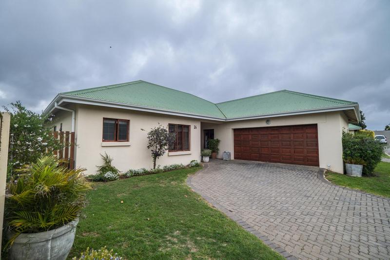 4 Bedroom Property for Sale in Oatlands North Eastern Cape